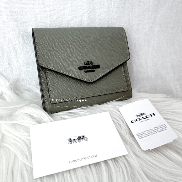 NWT Coach Crossgrain Leather Small Wallet Trifold Light Fern Army Green 58298 - Picture 2 of 5